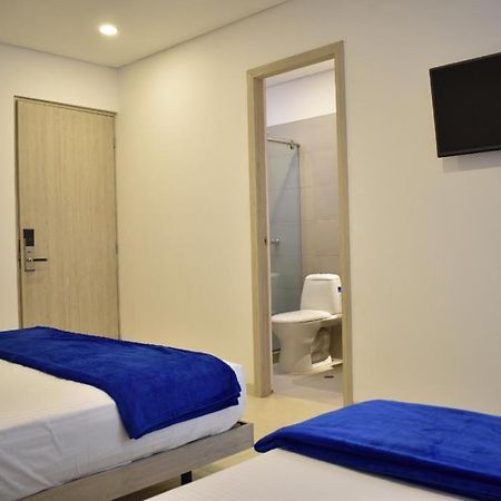 Hotel Blu Кукута Экстерьер фото